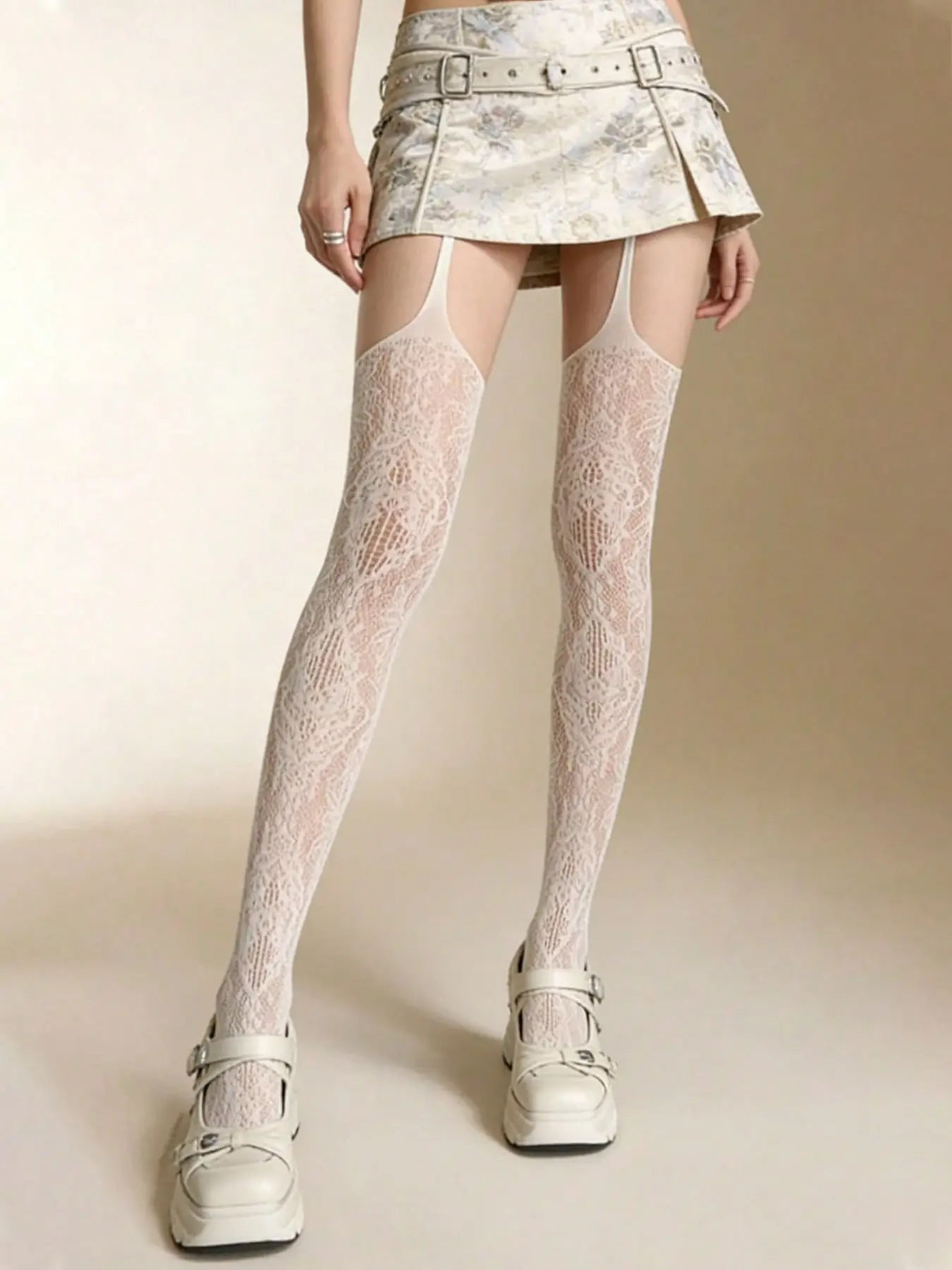 3 Pairs Floral Strappy Fishnet - огляд і ціна Good Floral & Wedding Decor Supply Photos